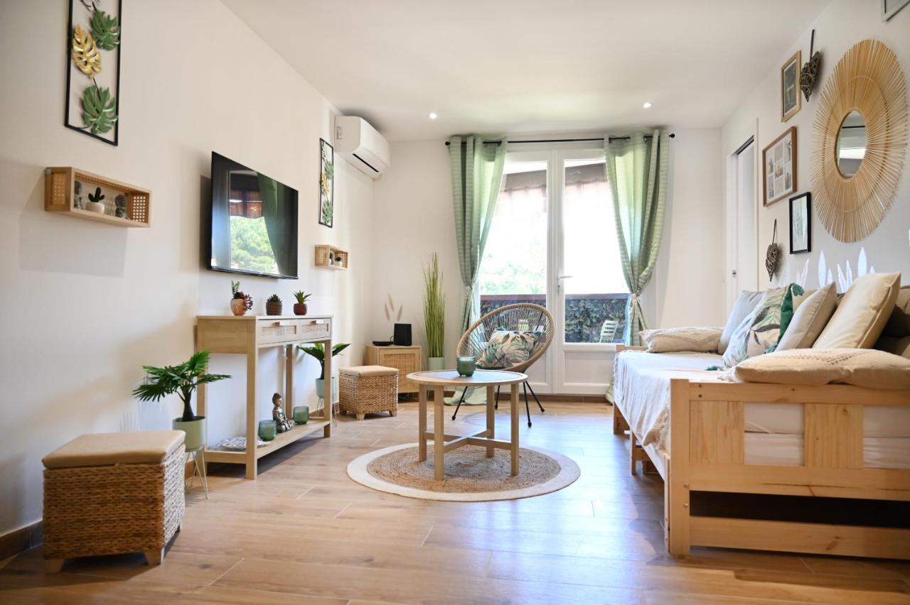 Appartement Design Frejus Bagian luar foto