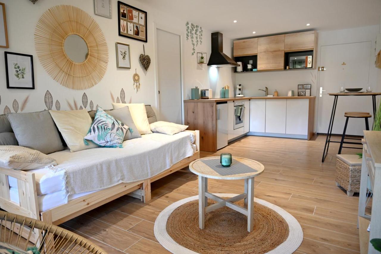 Appartement Design Frejus Bagian luar foto